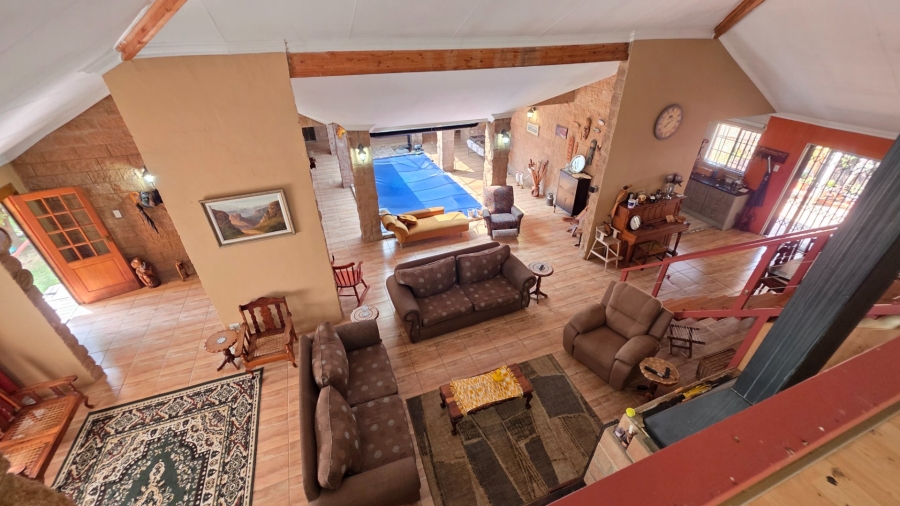 5 Bedroom Property for Sale in The Reeds Gauteng