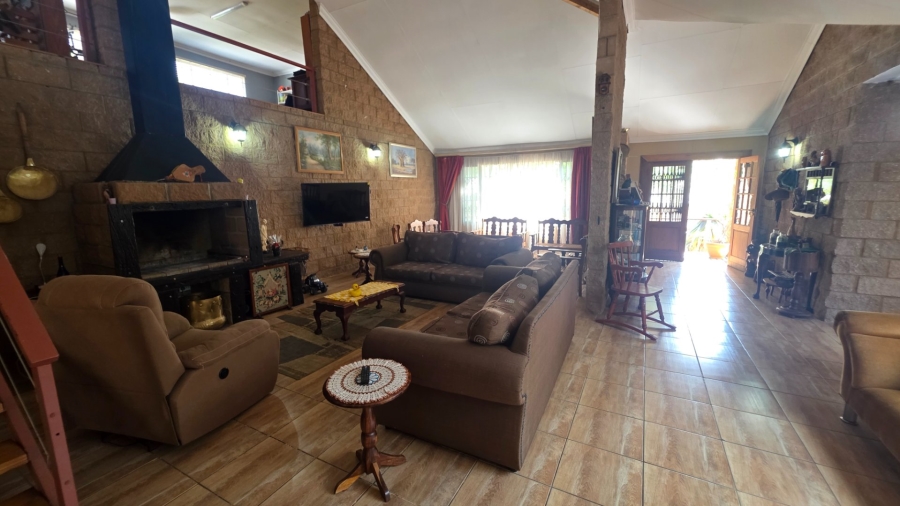 5 Bedroom Property for Sale in The Reeds Gauteng