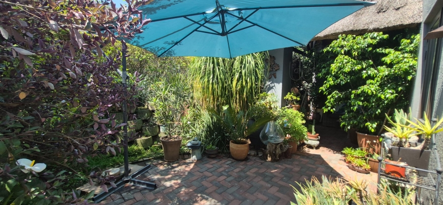 2 Bedroom Property for Sale in Jukskei Park Gauteng