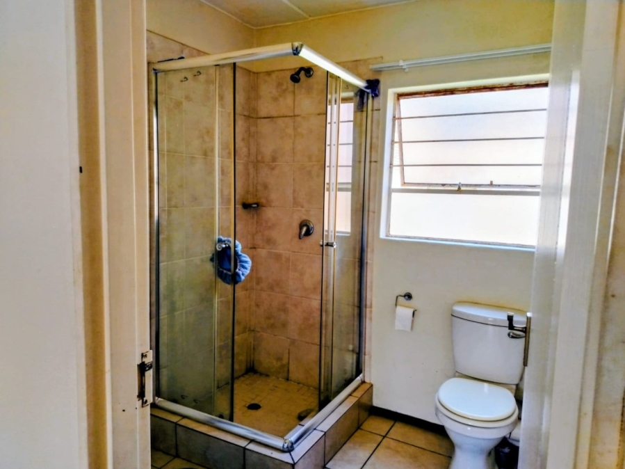 2 Bedroom Property for Sale in Honeypark Gauteng