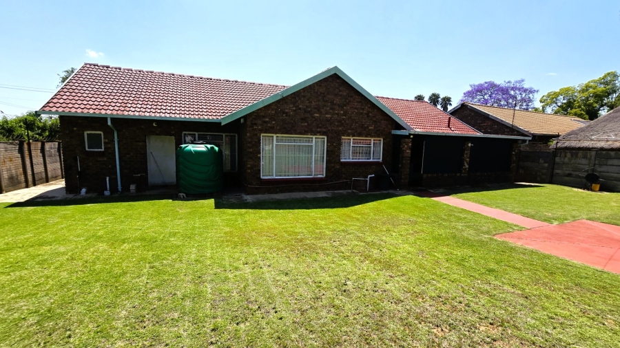 3 Bedroom Property for Sale in Rayton Gauteng
