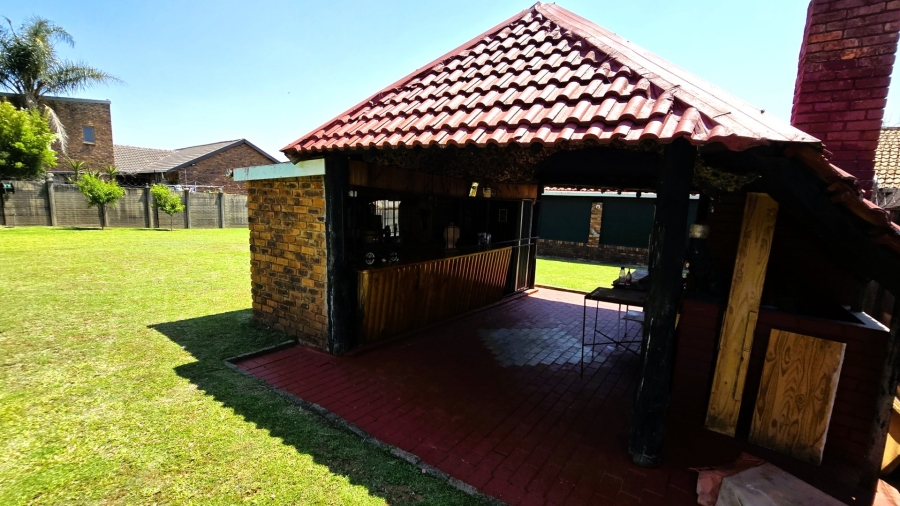 3 Bedroom Property for Sale in Rayton Gauteng