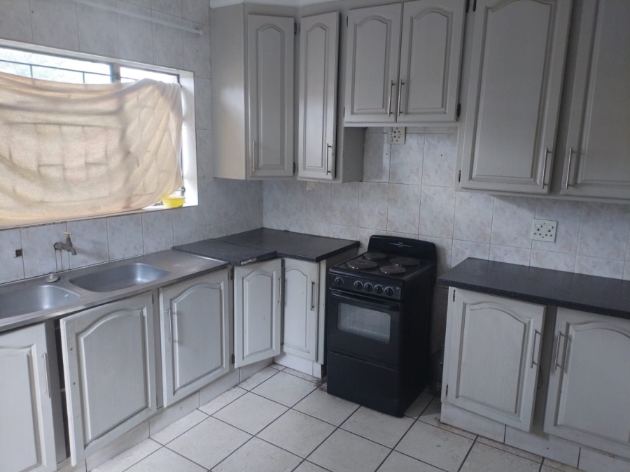 4 Bedroom Property for Sale in Vanderbijlpark CW 3 Gauteng