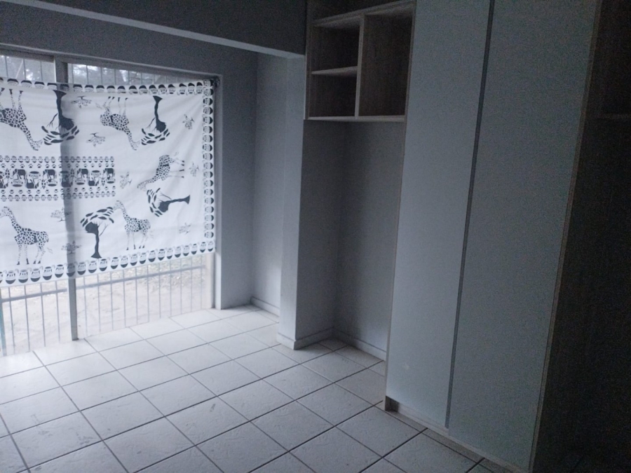4 Bedroom Property for Sale in Vanderbijlpark CW 3 Gauteng