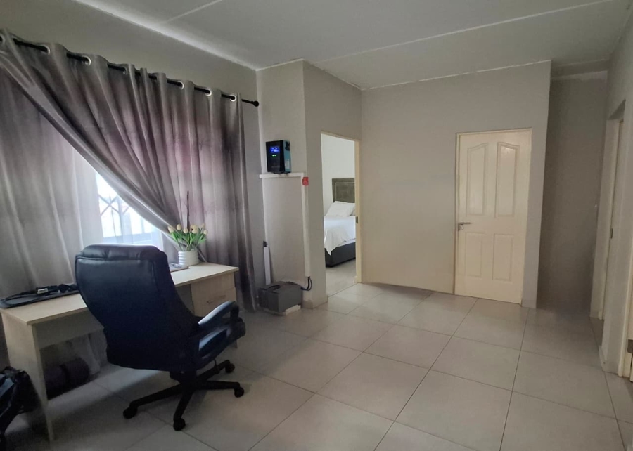 3 Bedroom Property for Sale in Brentwood Park AH Gauteng