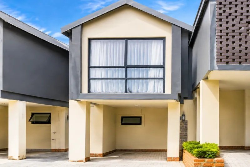 2 Bedroom Property for Sale in Randburg Central Gauteng