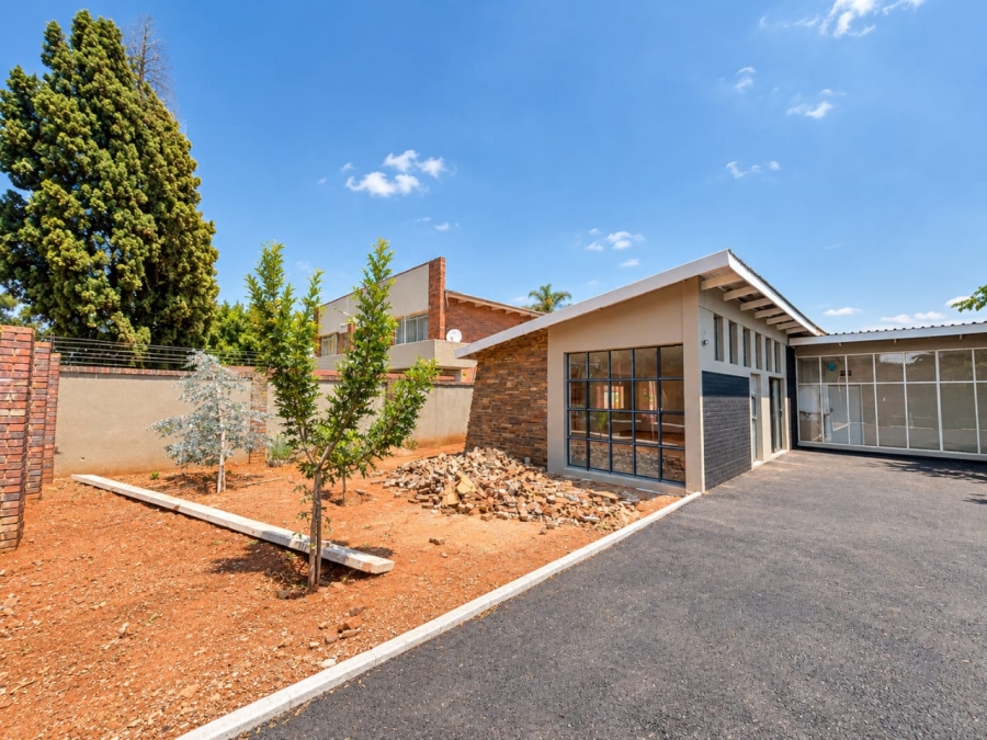  Bedroom Property for Sale in Kempton Park Central Gauteng