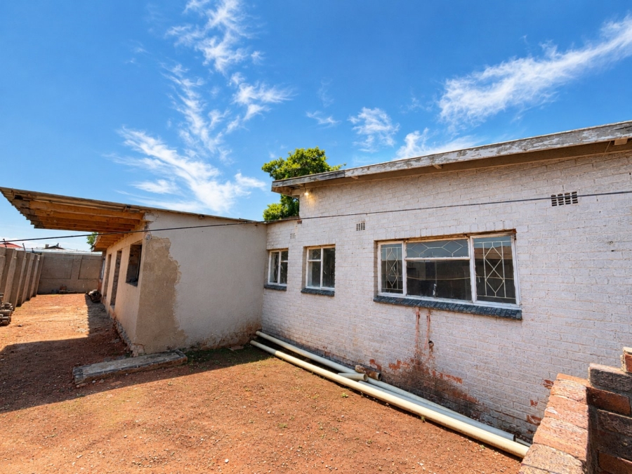  Bedroom Property for Sale in Kempton Park Central Gauteng