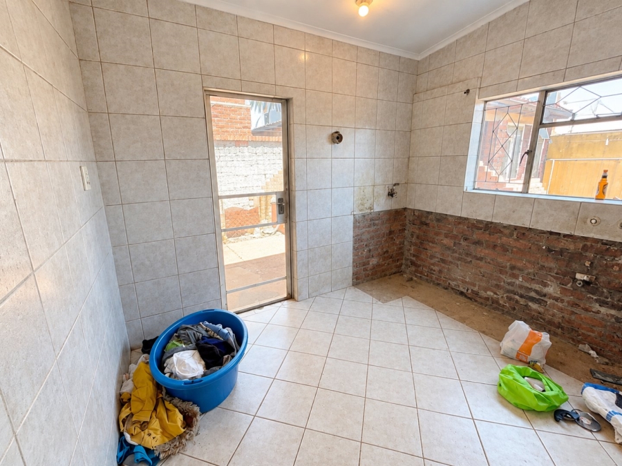  Bedroom Property for Sale in Kempton Park Central Gauteng