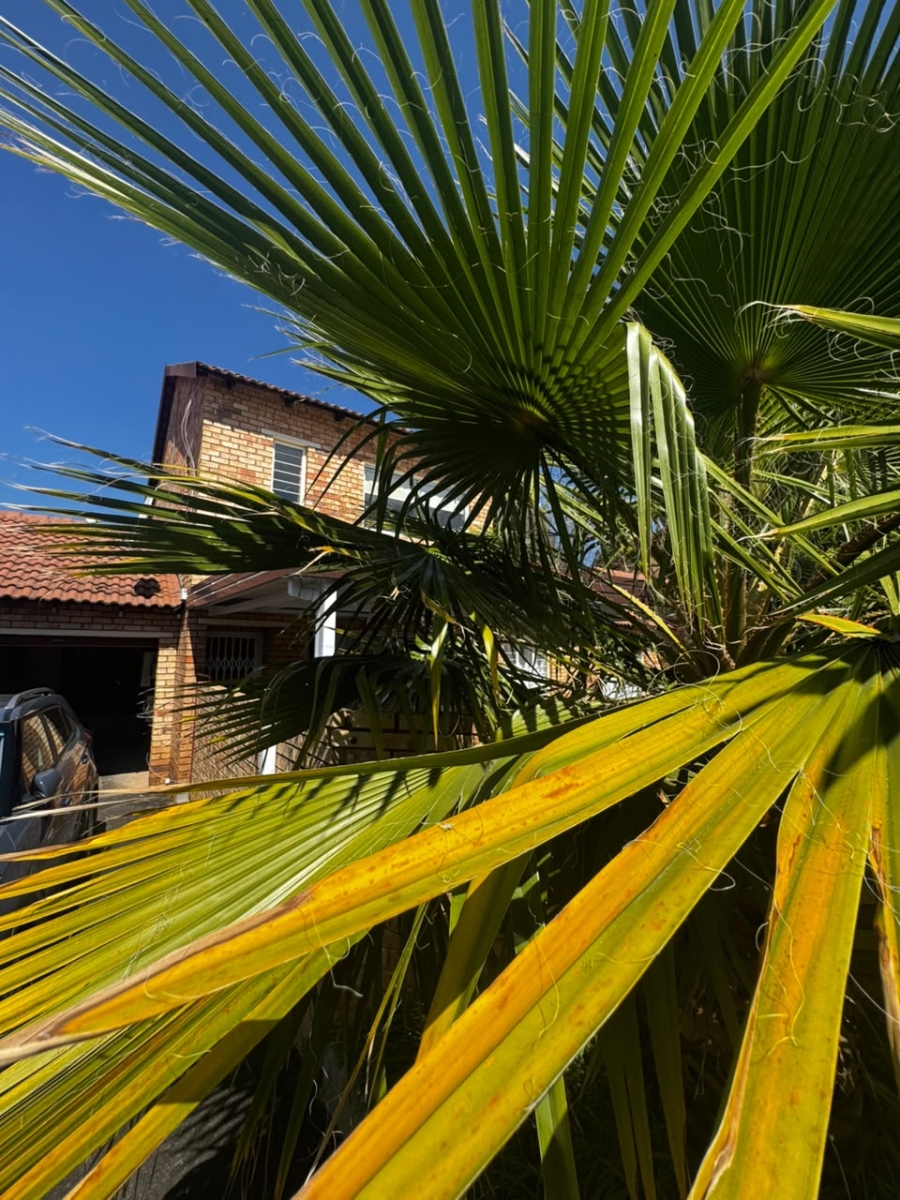 To Let 3 Bedroom Property for Rent in Sundowner Gauteng
