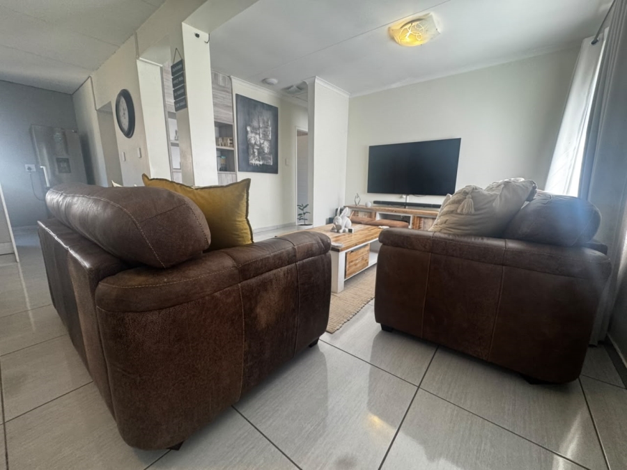 To Let 3 Bedroom Property for Rent in Sundowner Gauteng