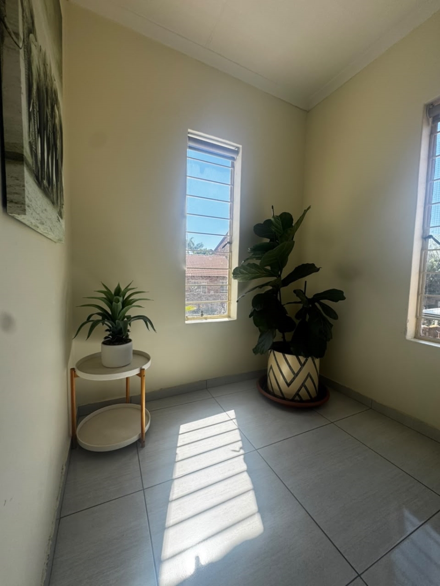 To Let 3 Bedroom Property for Rent in Sundowner Gauteng