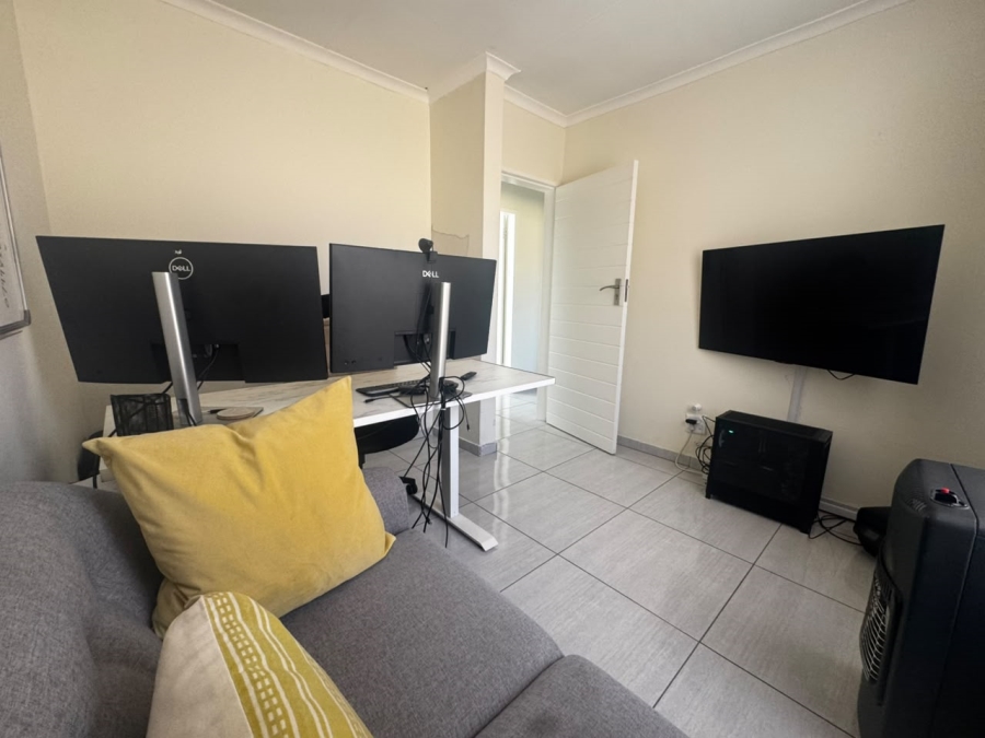 To Let 3 Bedroom Property for Rent in Sundowner Gauteng