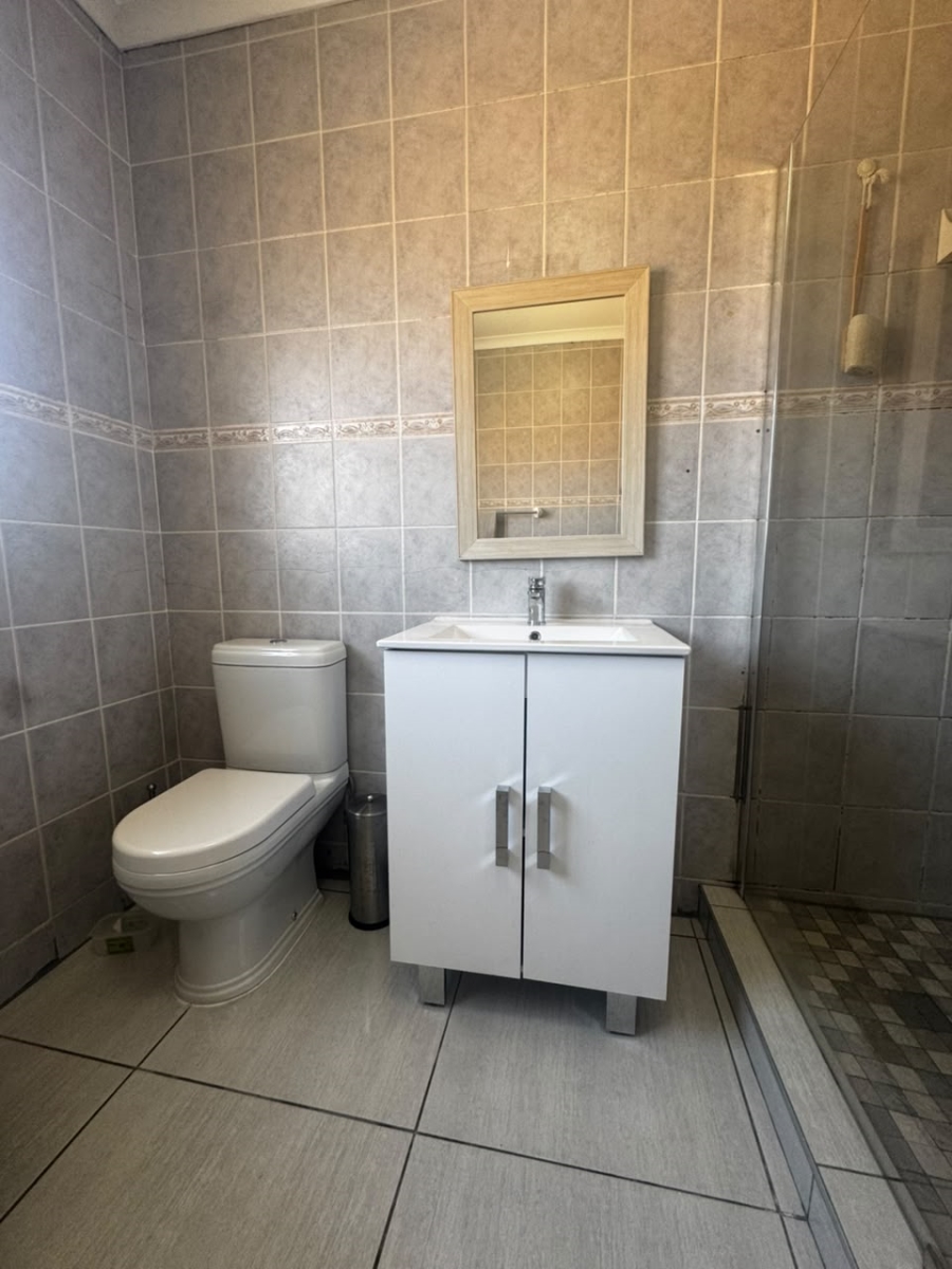 To Let 3 Bedroom Property for Rent in Sundowner Gauteng