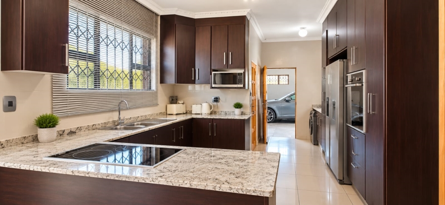 3 Bedroom Property for Sale in Kookrus Gauteng