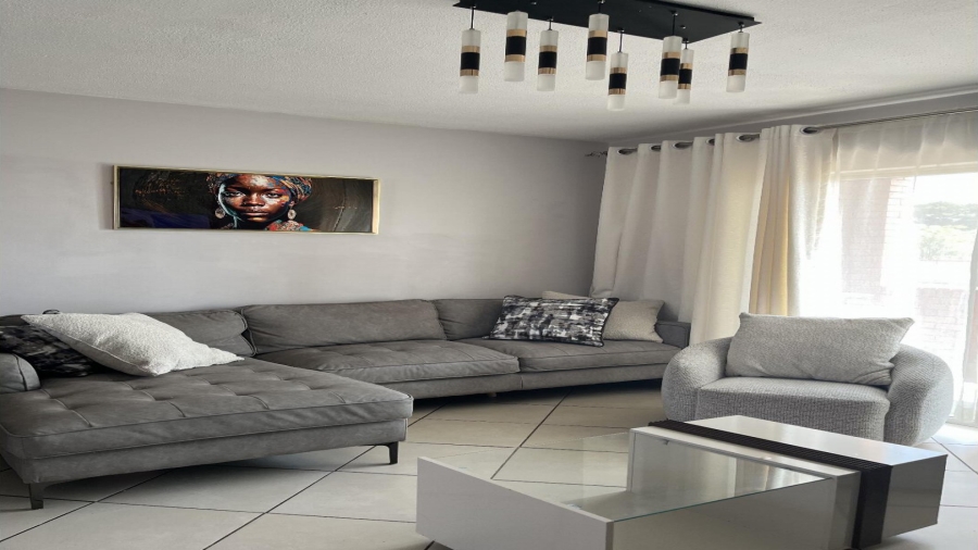 2 Bedroom Property for Sale in Noordwyk Gauteng