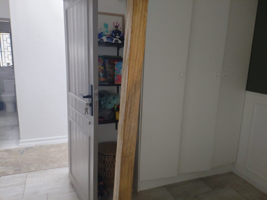 3 Bedroom Property for Sale in Edelweiss Gauteng