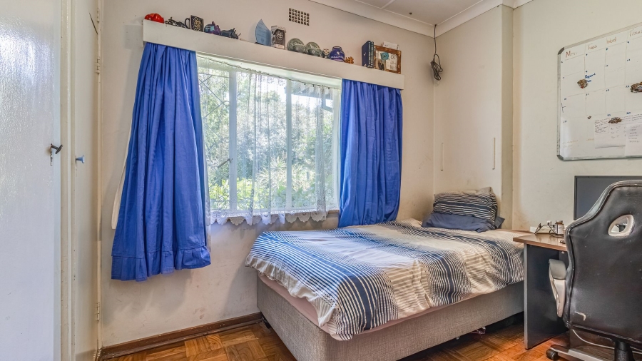 5 Bedroom Property for Sale in Edenvale Central Gauteng