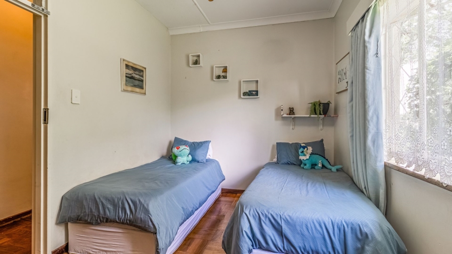 5 Bedroom Property for Sale in Edenvale Central Gauteng