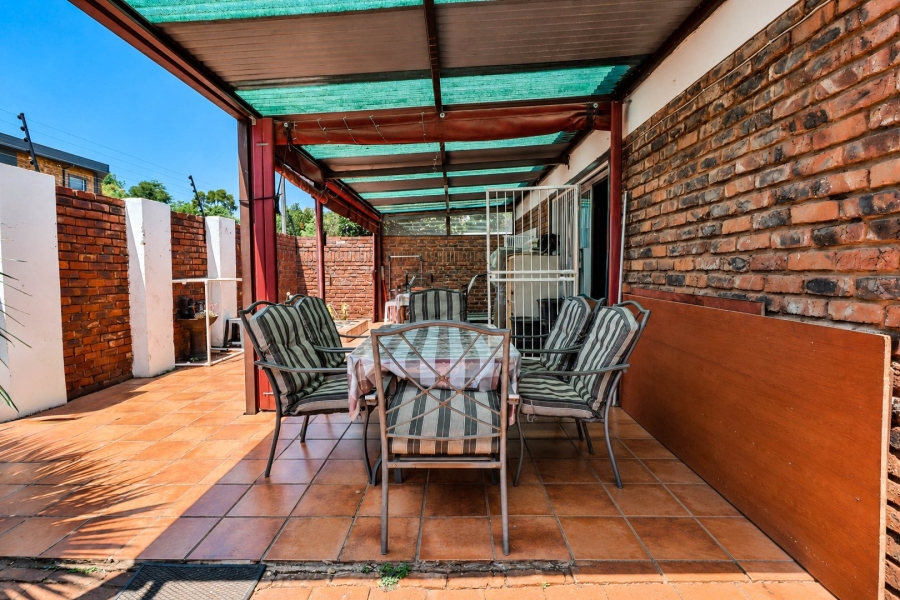 2 Bedroom Property for Sale in Clubview Gauteng