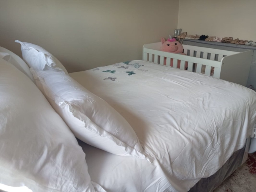 1 Bedroom Property for Sale in Primrose Hill Gauteng