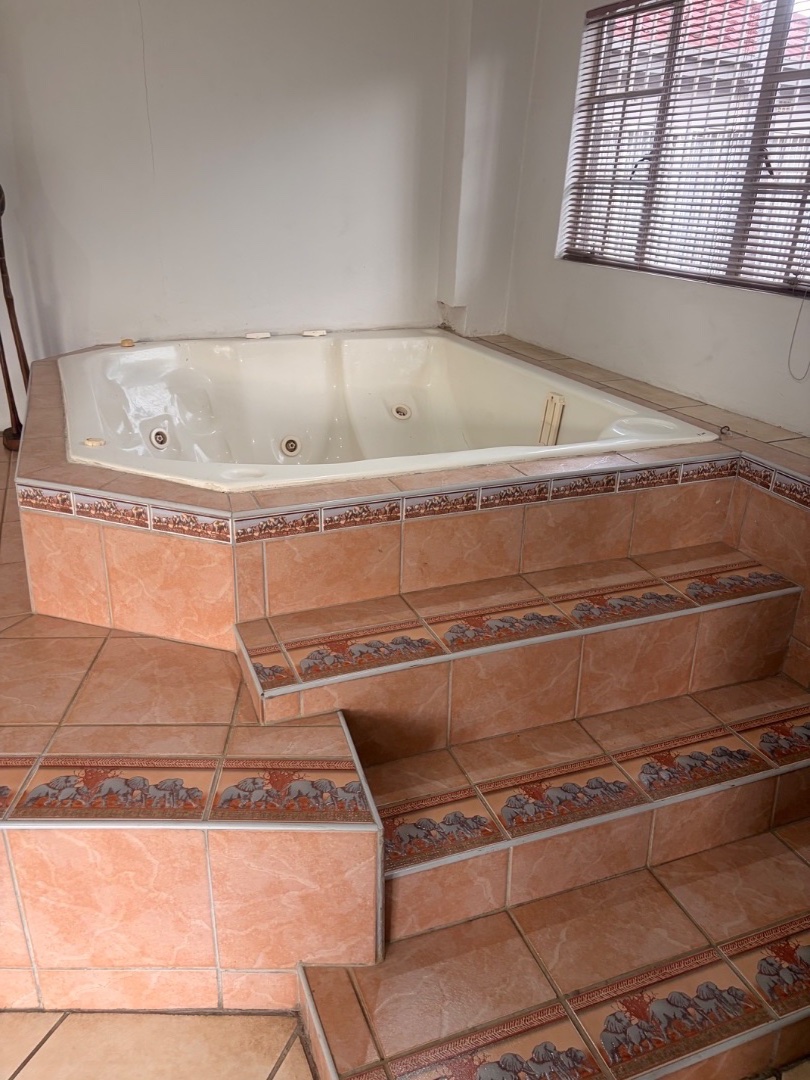 To Let 4 Bedroom Property for Rent in Rynfield Gauteng