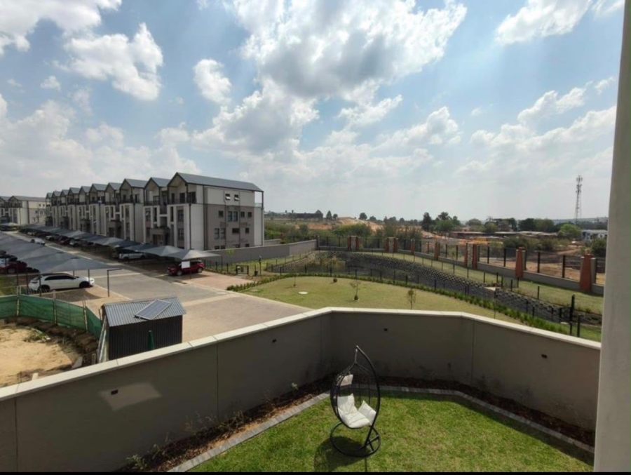3 Bedroom Property for Sale in Waterfall Country Estate Gauteng
