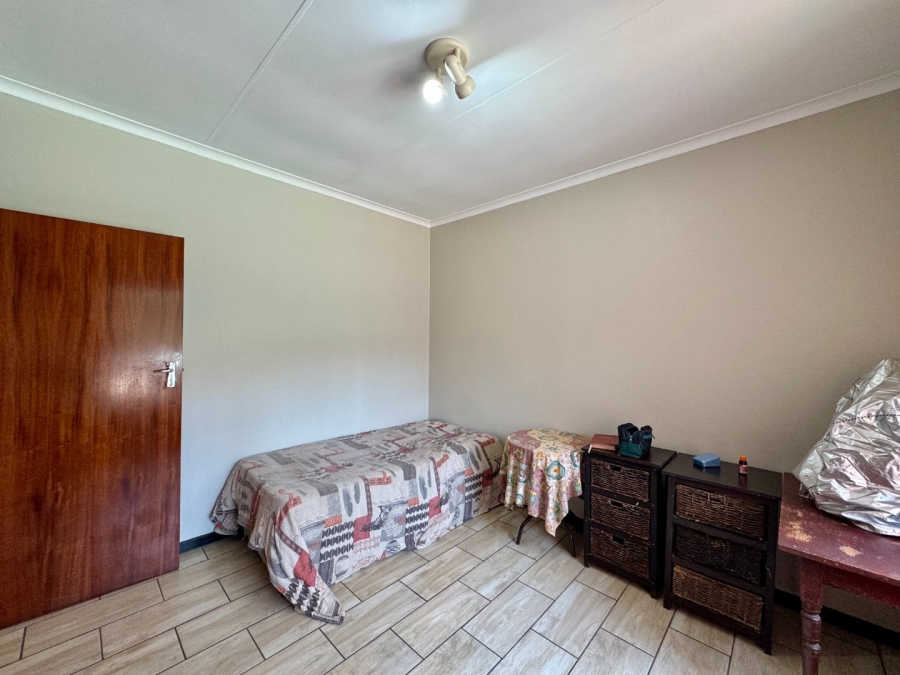 4 Bedroom Property for Sale in Zwartkop Gauteng