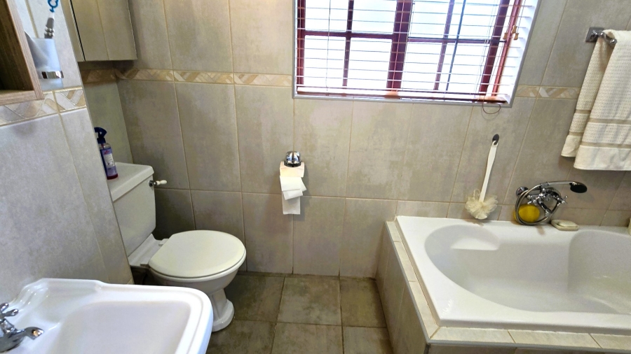 2 Bedroom Property for Sale in Cullinan Gauteng