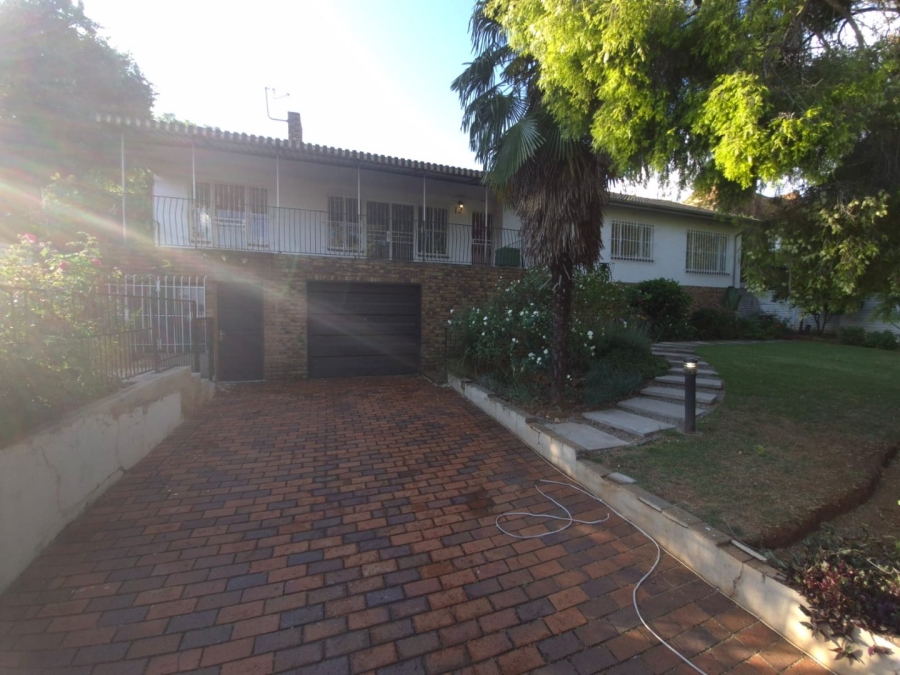 To Let 3 Bedroom Property for Rent in Kibler Park Gauteng