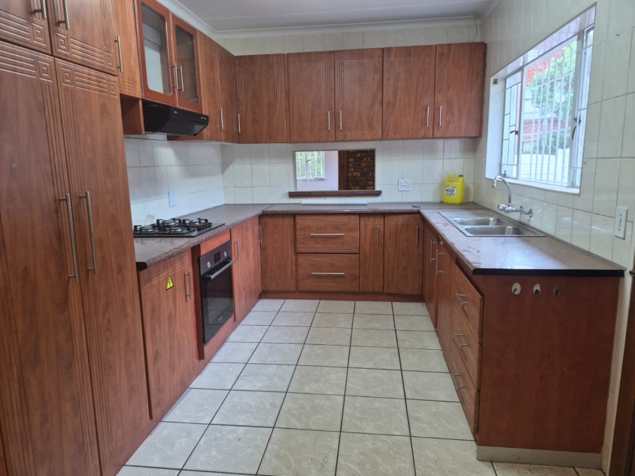 To Let 3 Bedroom Property for Rent in Kibler Park Gauteng