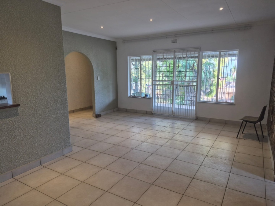 To Let 3 Bedroom Property for Rent in Kibler Park Gauteng