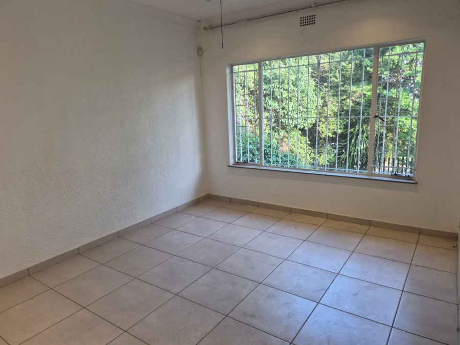 To Let 3 Bedroom Property for Rent in Kibler Park Gauteng