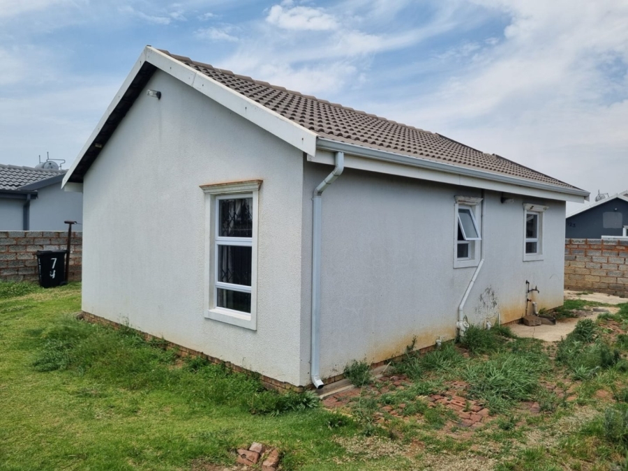 2 Bedroom Property for Sale in Buhle Park Gauteng