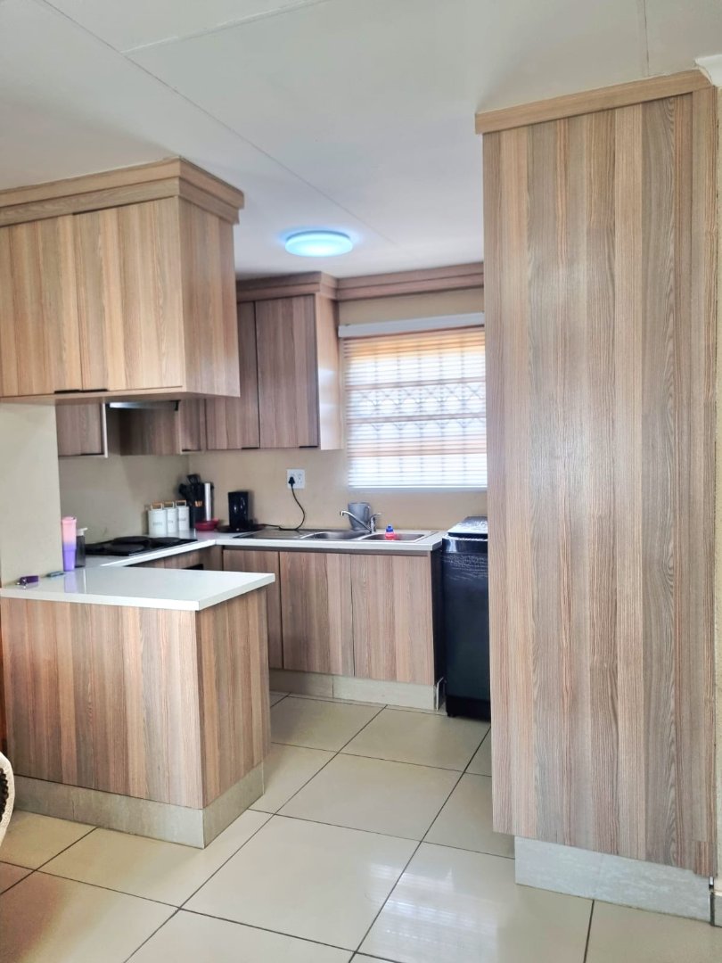 2 Bedroom Property for Sale in Buhle Park Gauteng