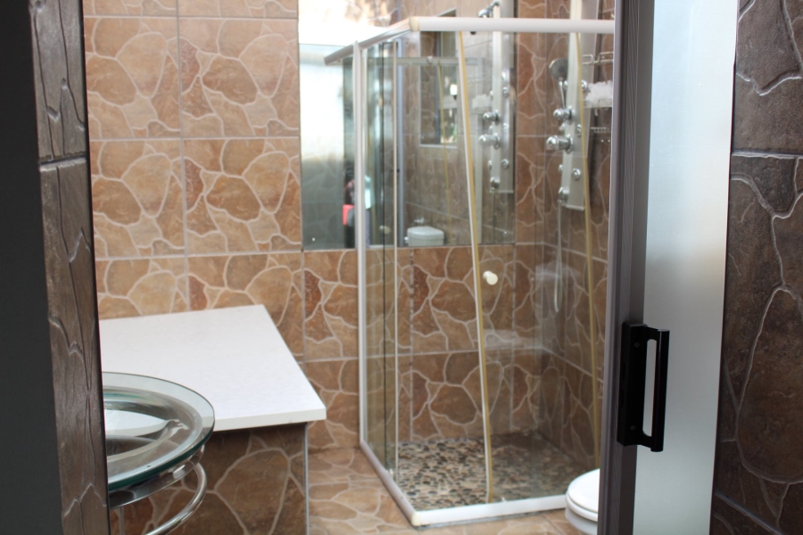 4 Bedroom Property for Sale in Vanderbijlpark SW 5 Gauteng