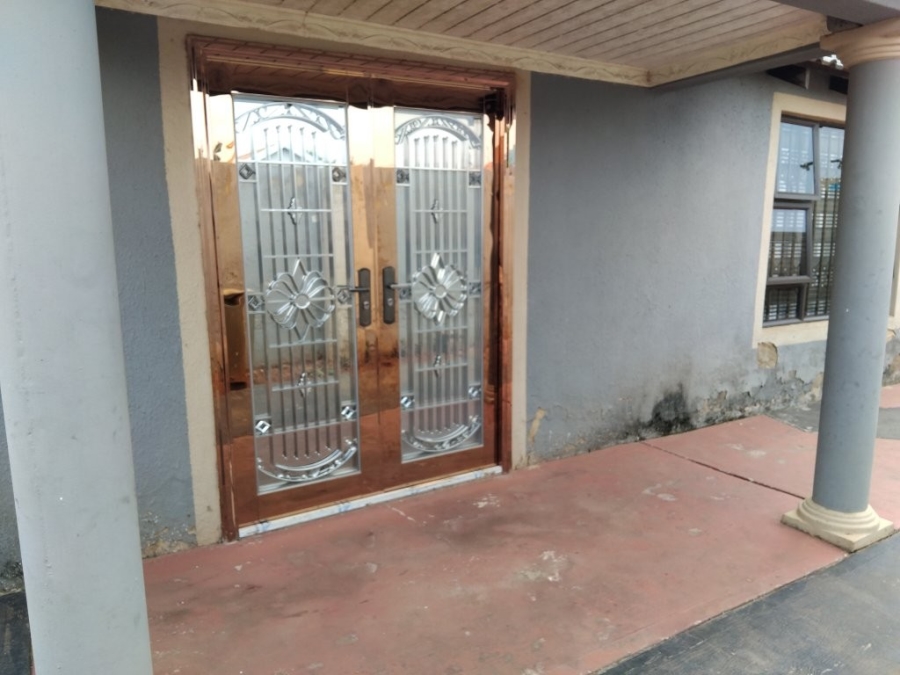 3 Bedroom Property for Sale in Lenasia Ext 13 Gauteng