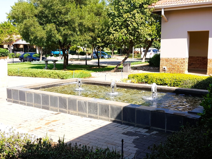 To Let 3 Bedroom Property for Rent in The Retreat Gauteng
