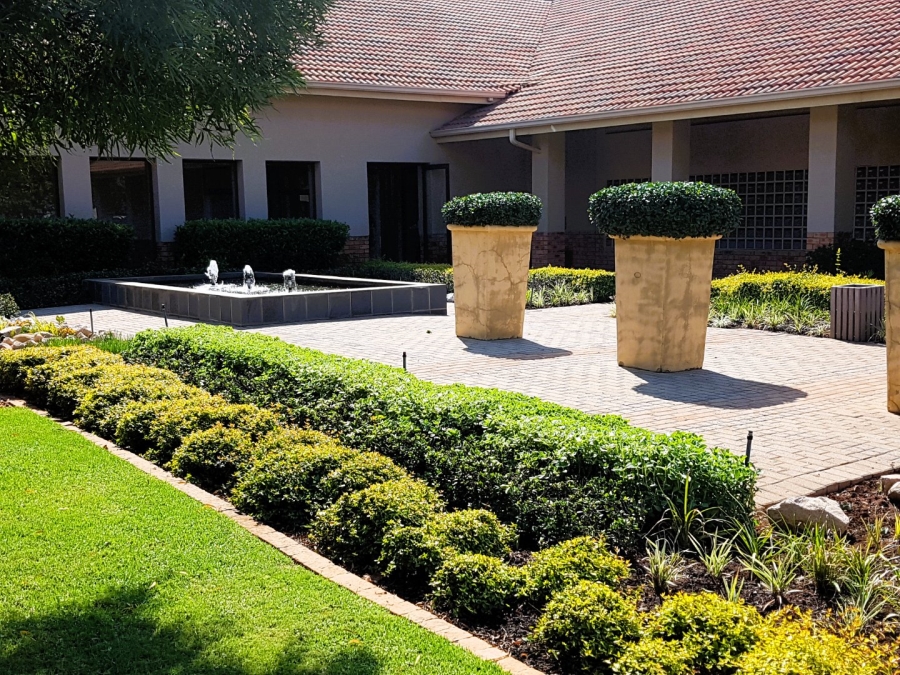 To Let 3 Bedroom Property for Rent in The Retreat Gauteng