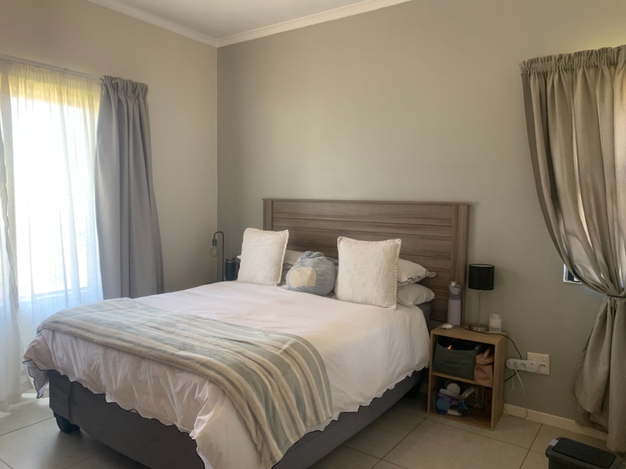 To Let 3 Bedroom Property for Rent in Louwlardia Gauteng