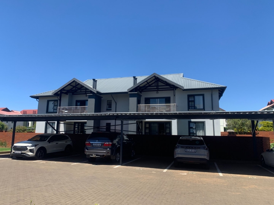 To Let 3 Bedroom Property for Rent in Louwlardia Gauteng