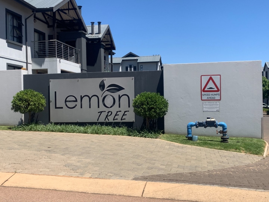 To Let 3 Bedroom Property for Rent in Louwlardia Gauteng