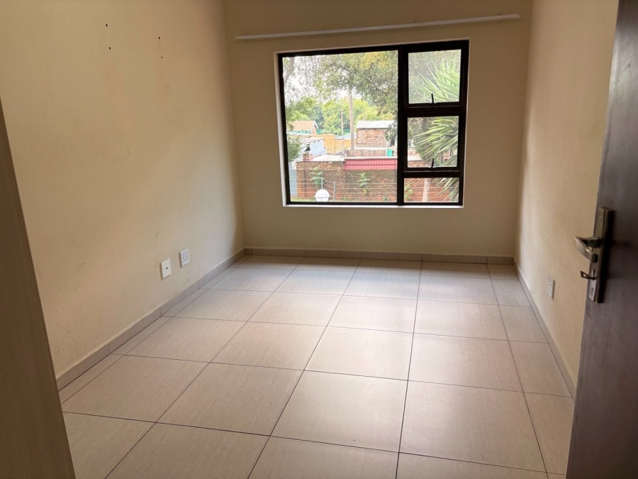 To Let 3 Bedroom Property for Rent in Ravenswood Gauteng