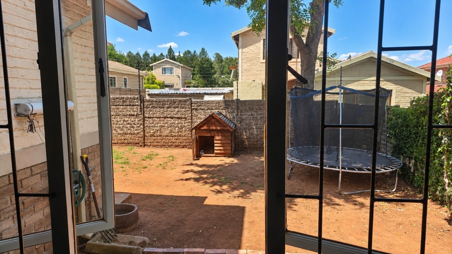 3 Bedroom Property for Sale in Halfway Gardens Gauteng