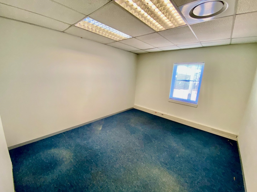 Commercial Property for Sale in Die Hoewes Gauteng