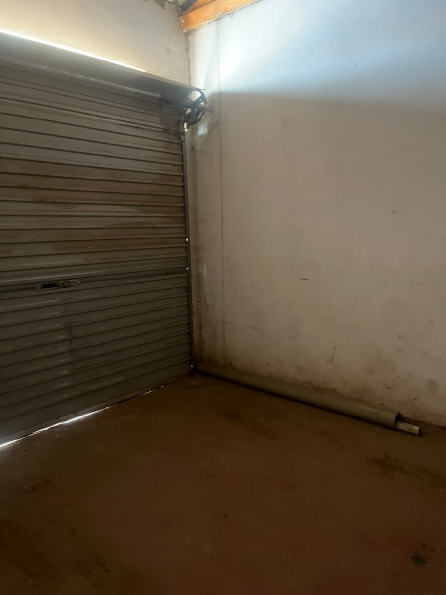 2 Bedroom Property for Sale in Greenfields Gauteng