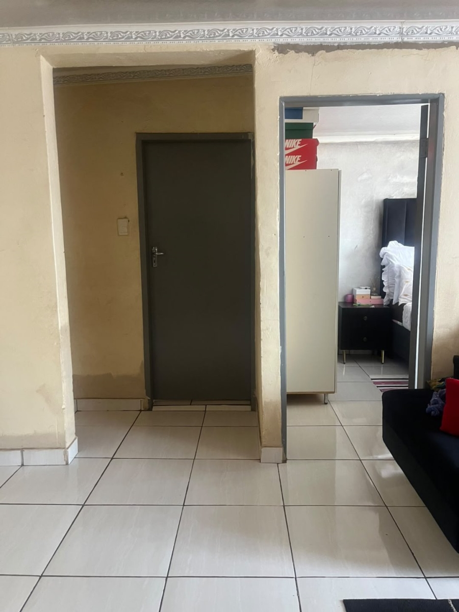 2 Bedroom Property for Sale in Greenfields Gauteng