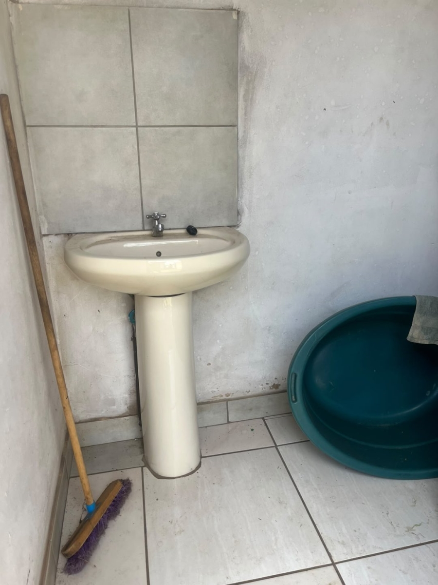 2 Bedroom Property for Sale in Greenfields Gauteng