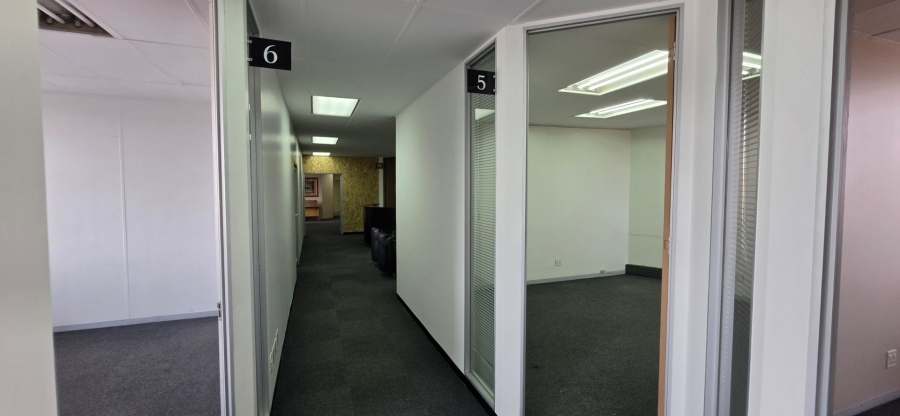To Let Commercial Property for Rent in New Redruth Gauteng