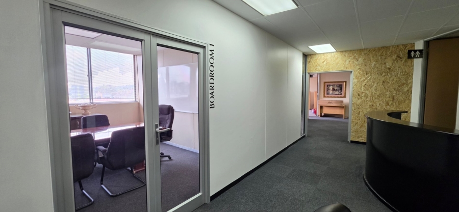 To Let Commercial Property for Rent in New Redruth Gauteng